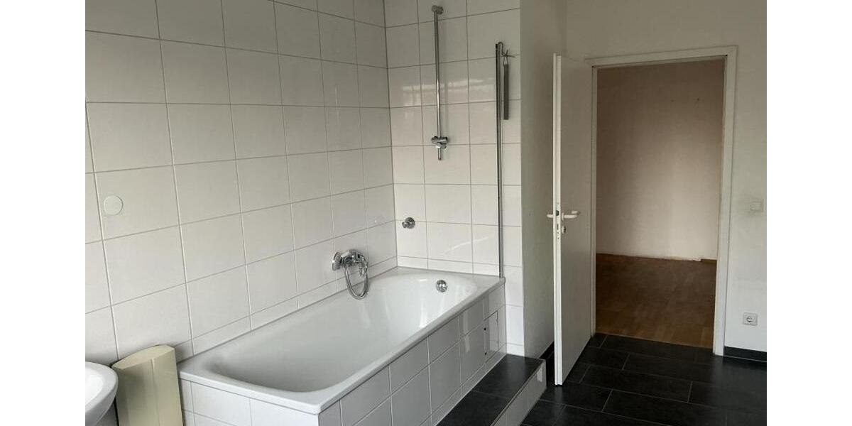 Etagenwohnung Düsseldorf Pempelfort - 5 Zimmer, 167 m&sup2;, 1.688&euro; | Angebot:26194319