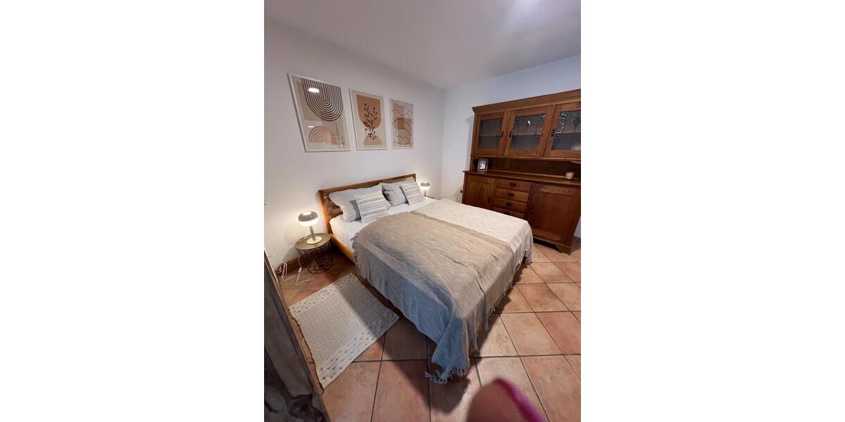 Etagenwohnung Düsseldorf Stadtbezirk 8 - 1 Zimmer, 38 m&sup2;, 900&euro; | Angebot:24191118