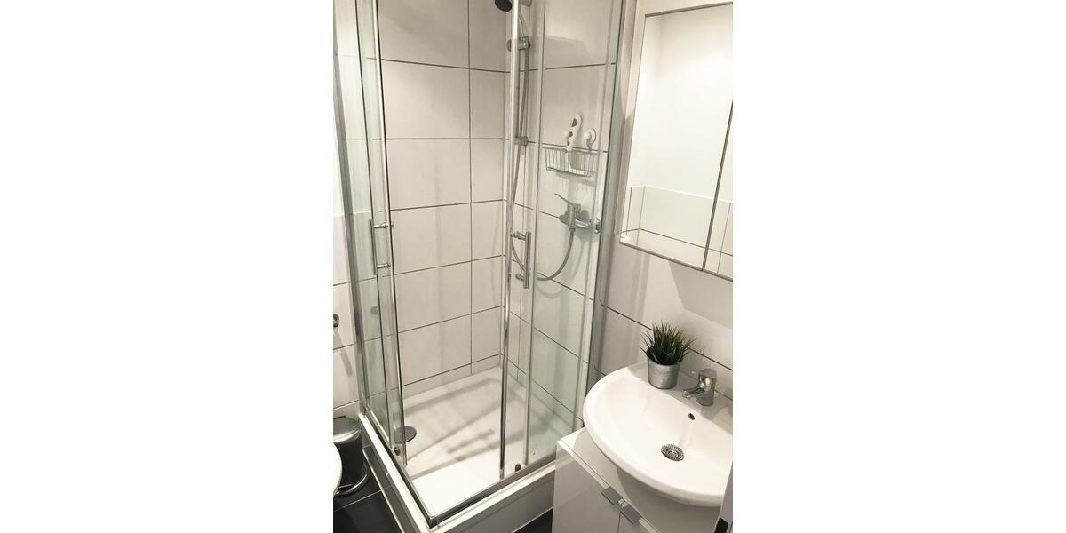 Etagenwohnung Düsseldorf Stadtbezirk 3 - 2 Zimmer, 42 m&sup2;, 218.000&euro; | Angebot:26690217