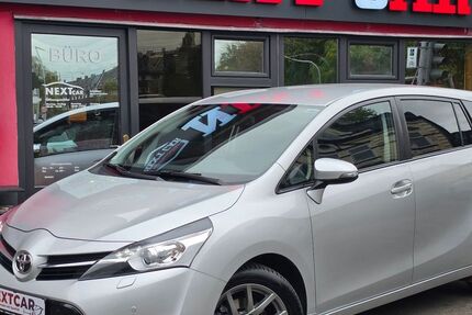 Toyota Verso 35.050 km 15.001 &euro; Mülheim an der Ruhr 45476