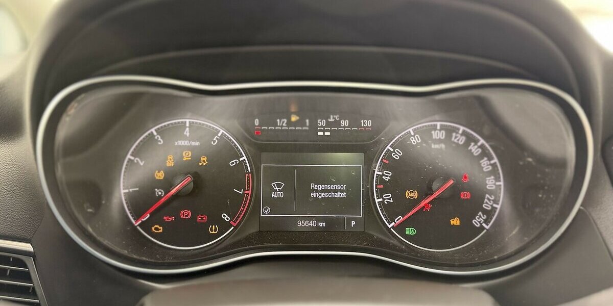 Opel Zafira Innovation / Automatik / Navi / 7 Sitze 95.000 km 13.890 &euro; Mönchengladbach 41066