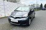 Toyota Aygo Basis / Klima / Elektr. FH / MP3 Player 95.000 km 2.890 &euro; Mönchengladbach 41066