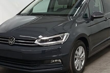 VW Touran 32.500 km 31.875 &euro; Meerbusch 40668
