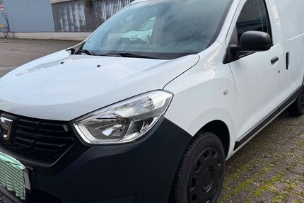 Dacia Dokker 64.000 km 8.925 &euro; Krefeld 47803