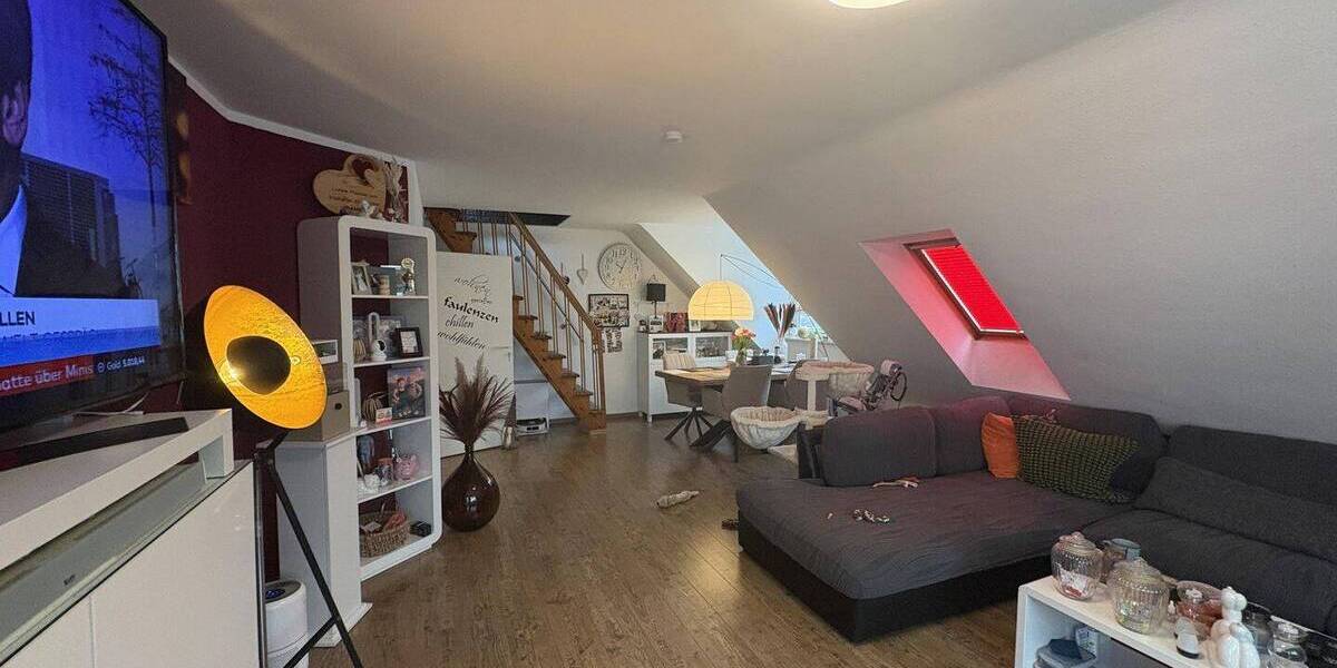 Etagenwohnung Moers Kapellen-Mitte - 3 Zimmer, 110 m&sup2;, 289.000&euro; | Angebot:26092484