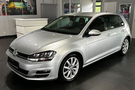 VW Golf 113.000 km 12.950 &euro; Kamp Lintfort 47475