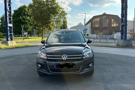 VW Tiguan 125.000 km 8.100 &euro; Duisburg 47198