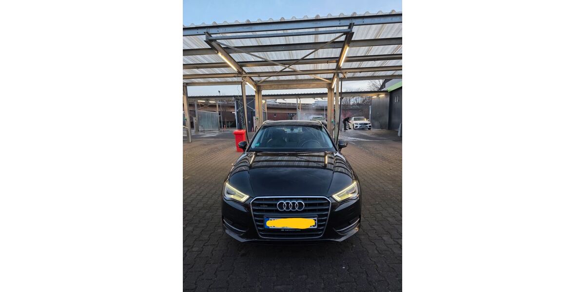 Audi A3 146.000 km 12.300 &euro; Mönchengladbach 41236