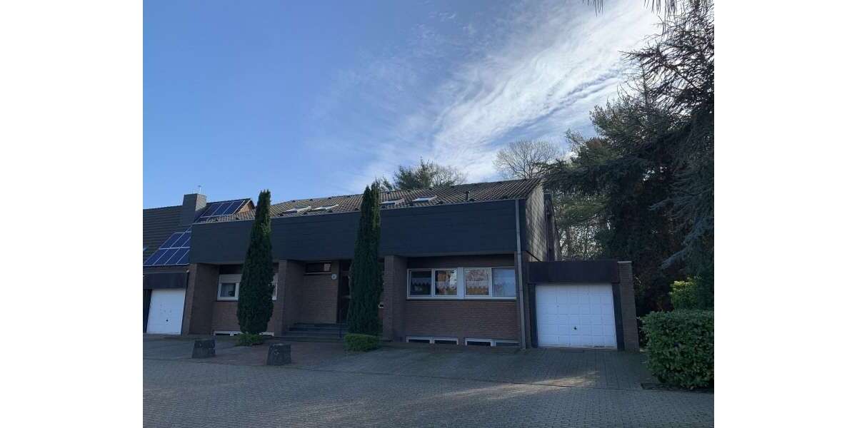 Einfamilienhaus Kamp-Lintfort Lintfort - 13 Zimmer, 432 m&sup2;, 650.000&euro; | Angebot:22927804
