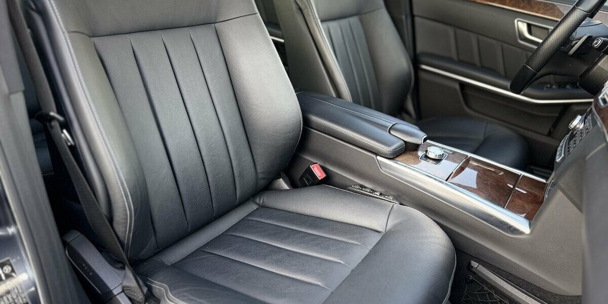 Mercedes-Benz E 350 d/ PANO / Kamera / Leder / Navi / EURO 6 100.000 km 22.290 &euro; Mönchengladbach 41066