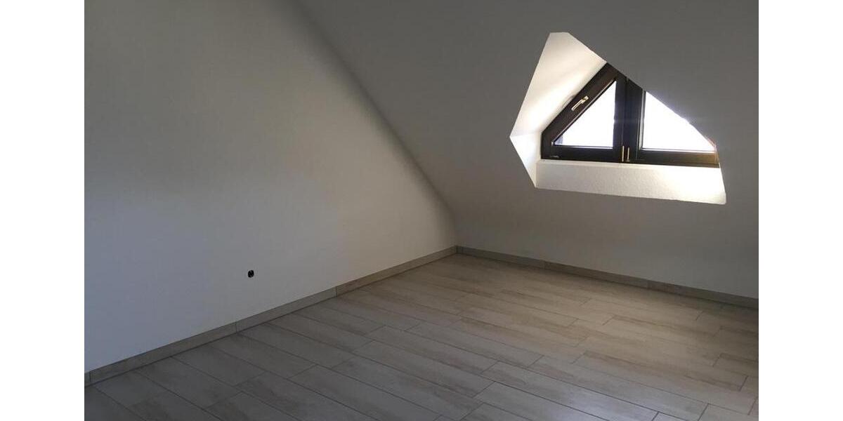 Maisonettenwohnung Krefeld - 3 Zimmer, 66 m&sup2;, 745&euro; | Angebot:25929638