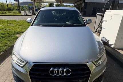 Audi Q3 208.455 km 13.700 &euro; Düsseldorf 40468