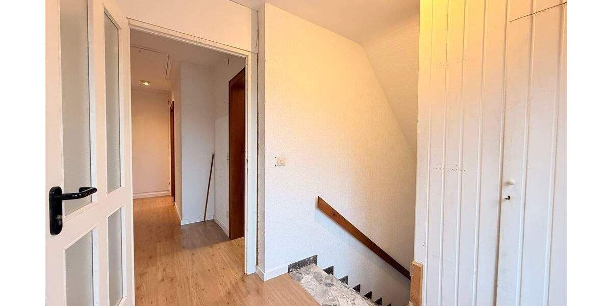 Einfamilienhaus Brüggen Brüggen - 7 Zimmer, 167 m&sup2;, 2.450&euro; | Angebot:25692836
