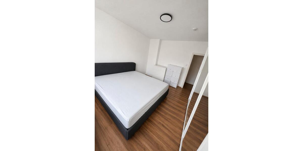 Etagenwohnung Duisburg Beeck - 2.5 Zimmer, 49 m&sup2;, 320&euro; | Angebot:26660194