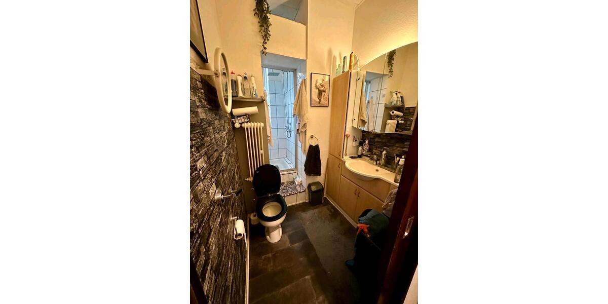 Mehrfamilienhaus, Wohnhaus Düsseldorf Stadtbezirk 8 - 9 Zimmer, 170 m&sup2;, 550.000&euro; | Angebot:26889268
