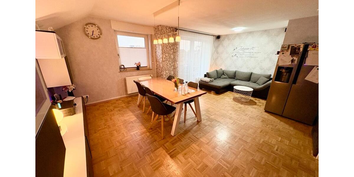 Dachgeschoßwohnung Neukirchen-Vluyn Vluyn - 4 Zimmer, 101 m&sup2;, 269.000&euro; | Angebot:27499796