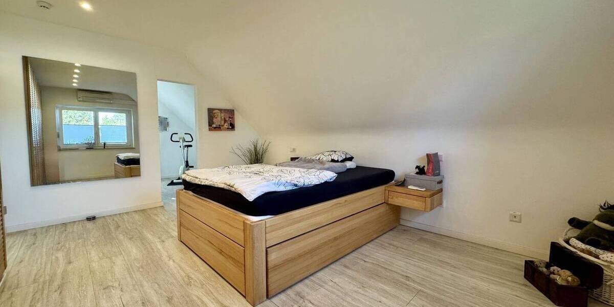 Einfamilienhaus Krefeld Verberg - 4 Zimmer, 119 m&sup2;, 545.000&euro; | Angebot:25744002