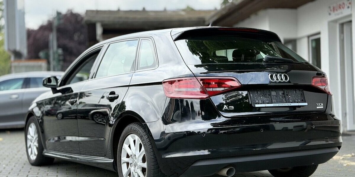 Audi A3 / Attraction / Sportback / Klima / NAVI 130.000 km 11.490 &euro; Mönchengladbach 41066