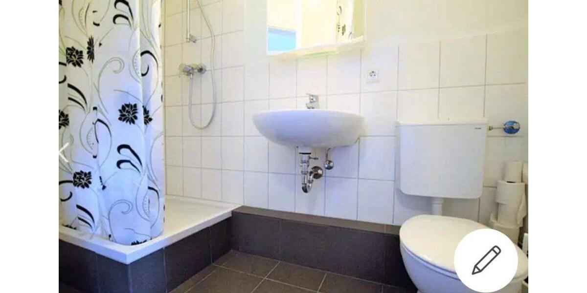 Etagenwohnung Düsseldorf Oberbilk - 1 Zimmer, 20 m&sup2;, 649&euro; | Angebot:26679635