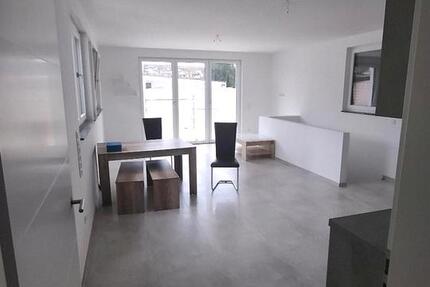 Wohnung Grevenbroich Neuenhausen - 3.5 Zimmer, 87 m&sup2;, 1.750&euro; | Angebot:25418927