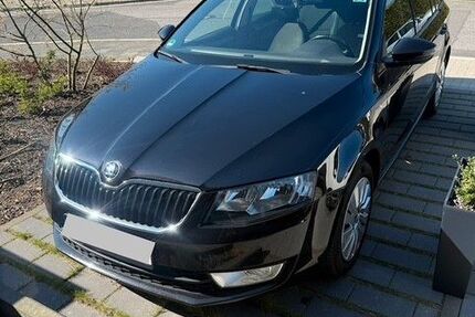 Skoda Octavia 142.885 km 10.900 &euro; Neuss 41462