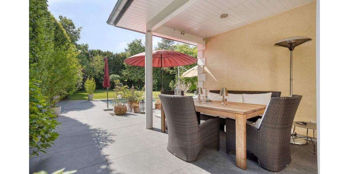 Einfamilienhaus Meerbusch Büderich - 6 Zimmer, 274 m&sup2;, 2.350.000&euro; | Angebot:25687681