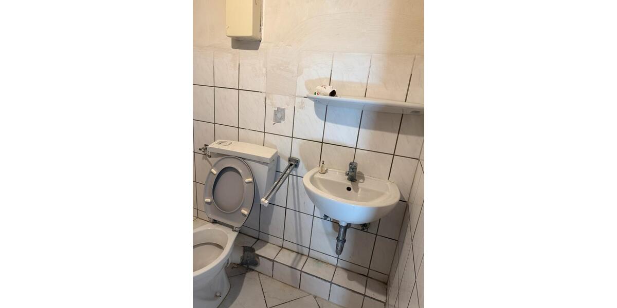 Etagenwohnung Duisburg Duisburg-Mitte - 3 Zimmer, 85 m&sup2;, 1.390&euro; | Angebot:25994230