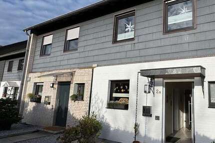 Haus Neukirchen-Vluyn Vluyn - 3 Zimmer, 110 m&sup2;, 349.000&euro; | Angebot:23864459