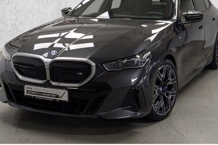 BMW i5 14.275 km 66.990 &euro; Düsseldorf 40595