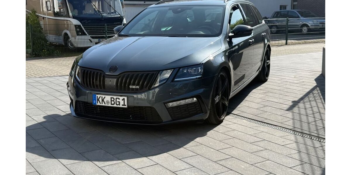 Skoda Octavia 63.000 km 24.900 &euro; Brüggen 41379
