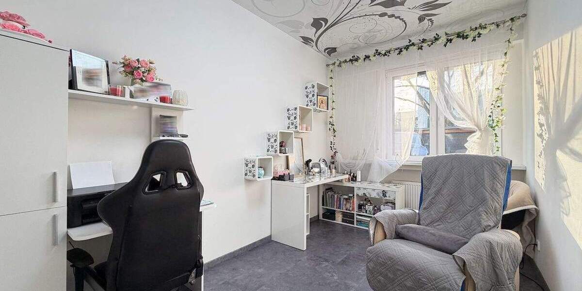 Etagenwohnung Mönchengladbach Rheydt - 4 Zimmer, 112 m&sup2;, 289.000&euro; | Angebot:25774695