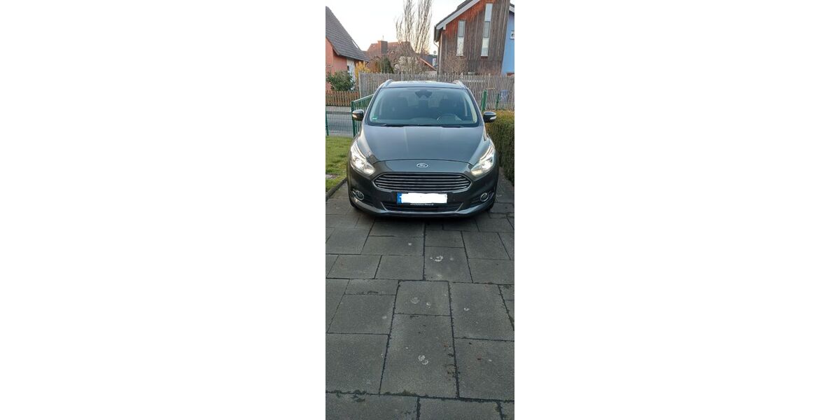 Ford S-Max 271.000 km 6.900 &euro; Mönchengladbach 41189