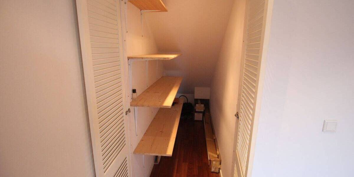 Reihenmittelhaus Düsseldorf Stockum - 4 Zimmer, 106 m&sup2;, 650.000&euro; | Angebot:26105538
