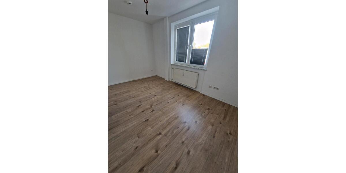 Maisonettenwohnung Duisburg Duisburg-Mitte - 4 Zimmer, 105 m&sup2;, 259.000&euro; | Angebot:24869024