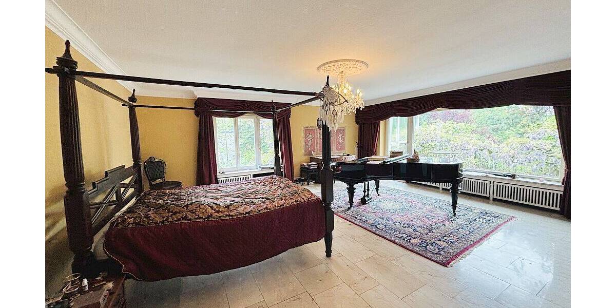 Mehrfamilienhaus, Wohnhaus Ratingen Hösel - 1 Zimmer, 380 m&sup2;, 1.650.000&euro; | Angebot:26657139
