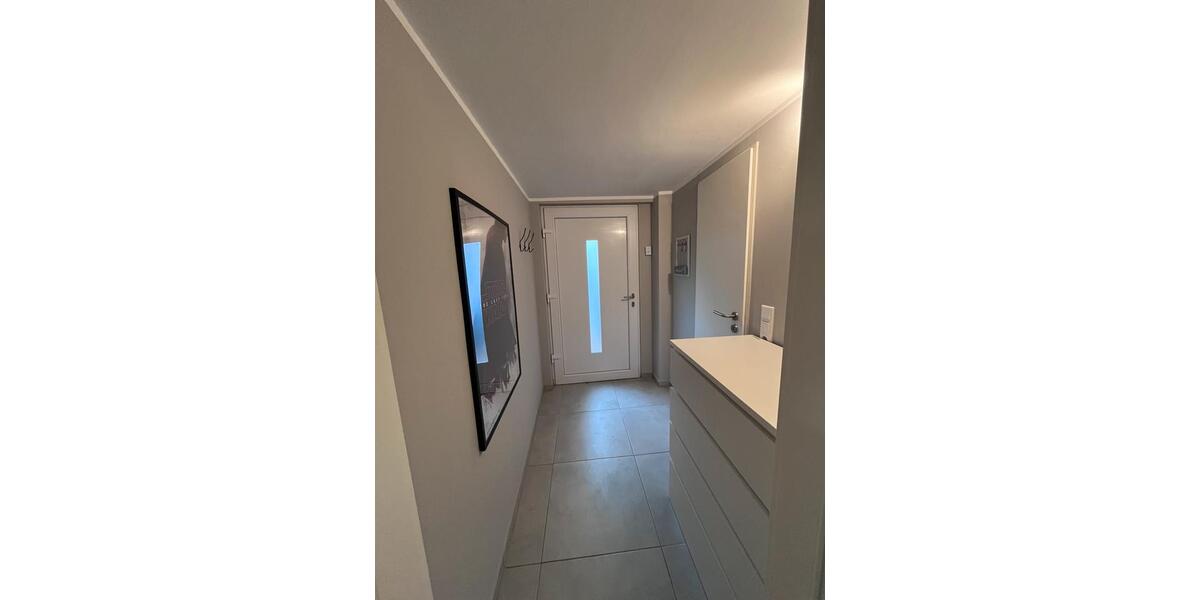 Etagenwohnung Düsseldorf Stadtbezirk 8 - 1 Zimmer, 40 m&sup2;, 750&euro; | Angebot:25418921