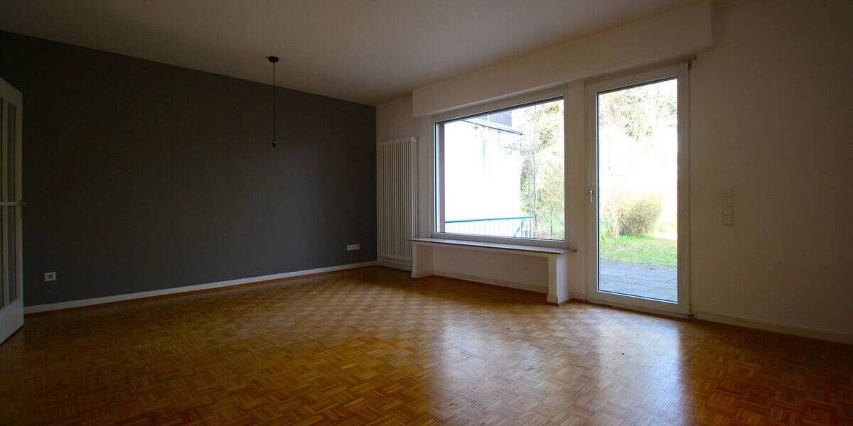 Reihenmittelhaus Düsseldorf Stockum - 4 Zimmer, 106 m&sup2;, 650.000&euro; | Angebot:26105538