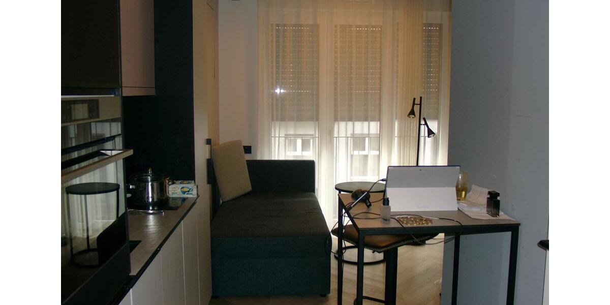 Etagenwohnung Düsseldorf Oberbilk - 1 Zimmer, 20 m&sup2;, 765&euro; | Angebot:25048234