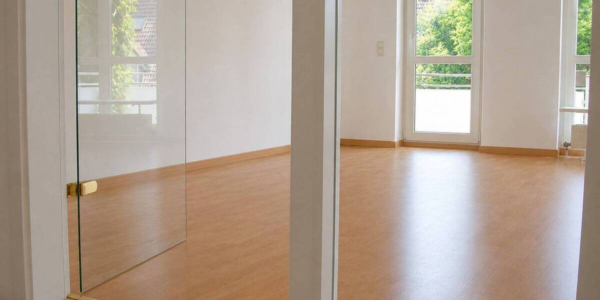 Etagenwohnung Krefeld / Bockum Bockum - 3 Zimmer, 94 m&sup2;, 298.000&euro; | Angebot:26731113
