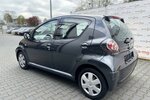 Toyota Aygo Basis / Klima / Elektr. FH / MP3 Player 95.000 km 2.890 &euro; Mönchengladbach 41066