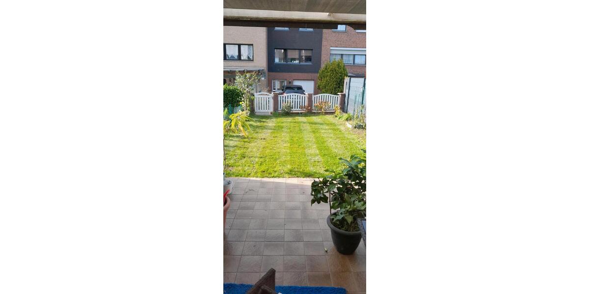 Reihenhaus Jüchen - 5 Zimmer, 135 m&sup2;, 415.000&euro; | Angebot:23859807