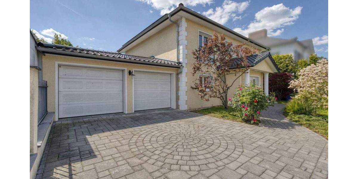 Einfamilienhaus Meerbusch Büderich - 6 Zimmer, 274 m&sup2;, 2.350.000&euro; | Angebot:25687681