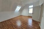 Dachgeschoßwohnung Duisburg Mittelmeiderich - 3 Zimmer, 95 m&sup2;, 700&euro; | Angebot:26614530