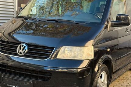 VW T5 Transporter 274.000 km 12.999 &euro; Düsseldorf 40231