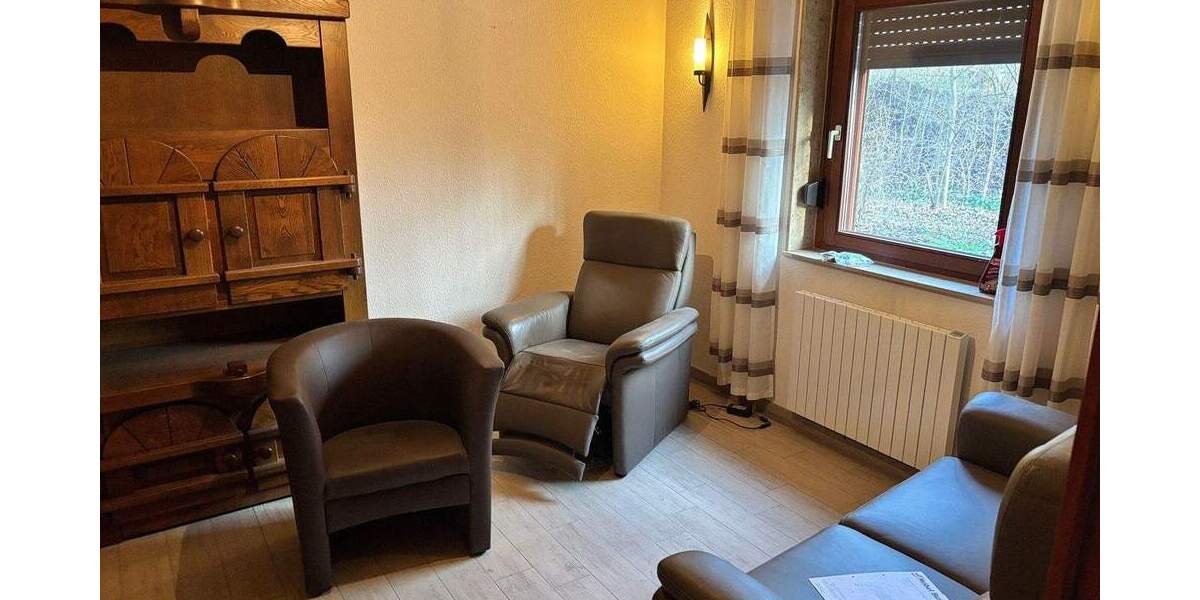 Reihenmittelhaus Viersen Stadtmitte - 3 Zimmer, 80 m&sup2;, 145.000&euro; | Angebot:25741178
