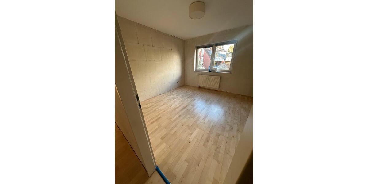 Etagenwohnung Neuss Gnadental - 2 Zimmer, 67 m&sup2;, 1.249&euro; | Angebot:25929426