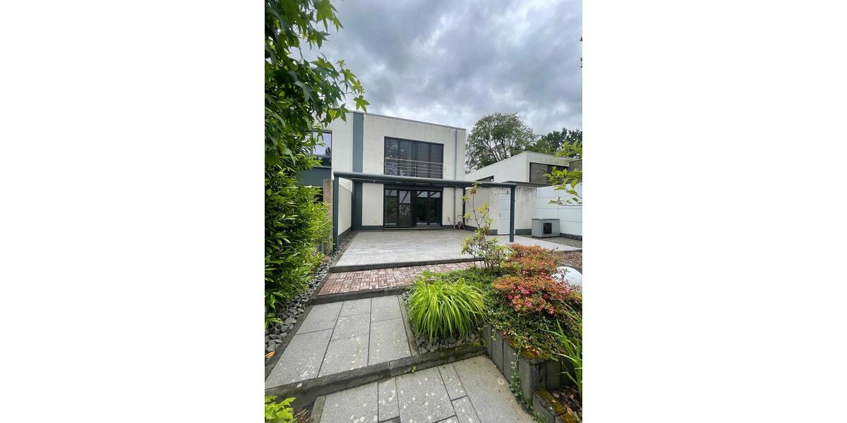Doppelhaushälfte Mönchengladbach West - 4 Zimmer, 140 m&sup2;, 699.000&euro; | Angebot:26799551