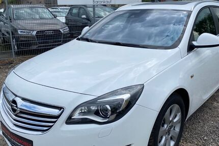 Opel Insignia 95.000 km 8.765 &euro; Düsseldorf 40231