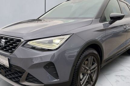 Seat Arona 4.017 km 24.999 &euro; Moenchengladbach 41063