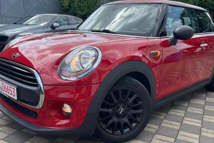 Mini ONE 106.000 km 7.600 &euro; Rommerskirchen 41569
